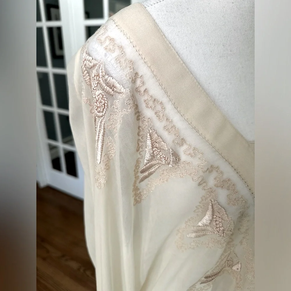 Anthropologie Long Sleeve Embroidered Blouse With Banded Waist, Cream: Size 4